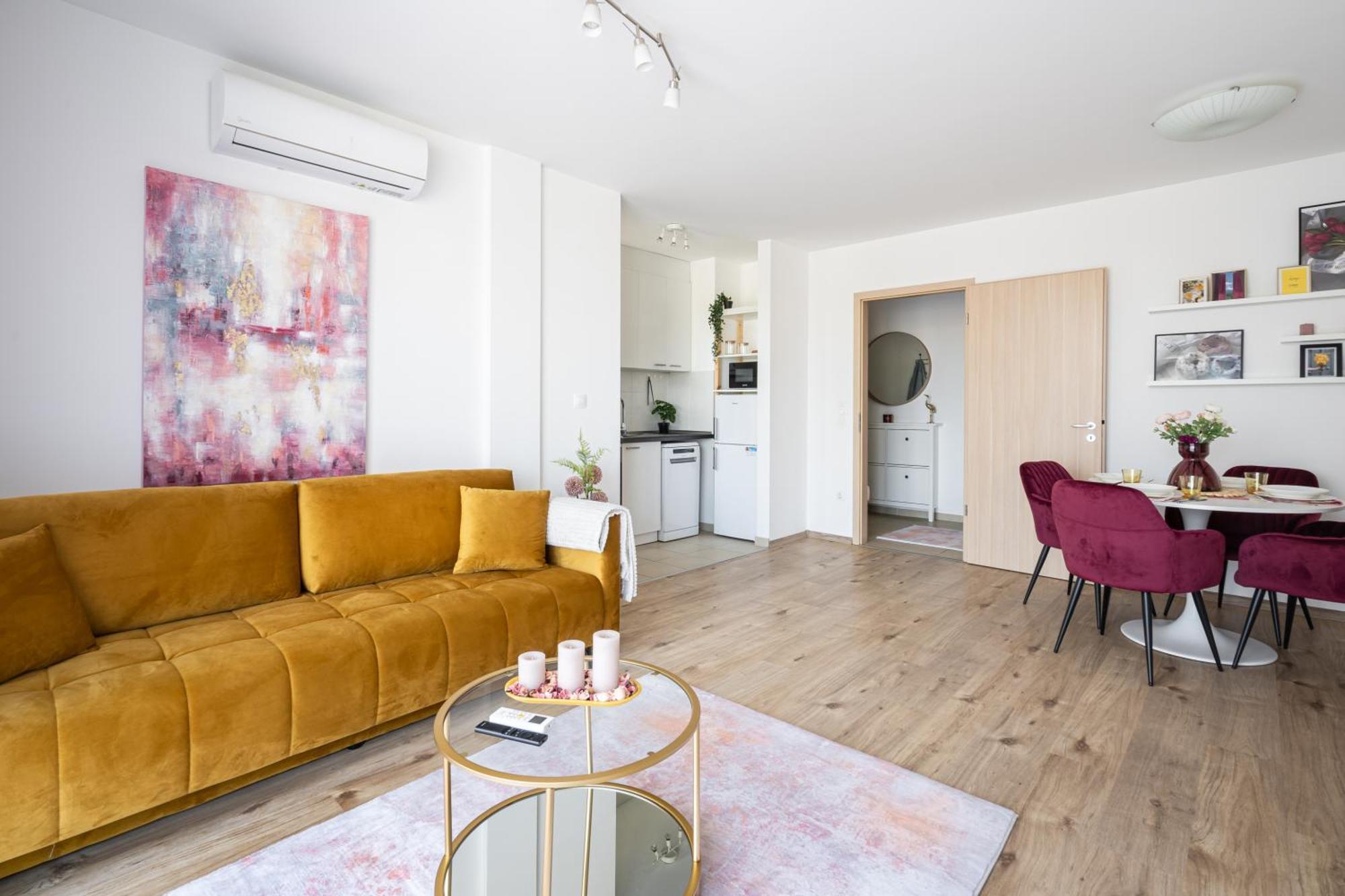 All You Need In Bp - Garage, Terraces, Aircon Βουδαπέστη Εξωτερικό φωτογραφία